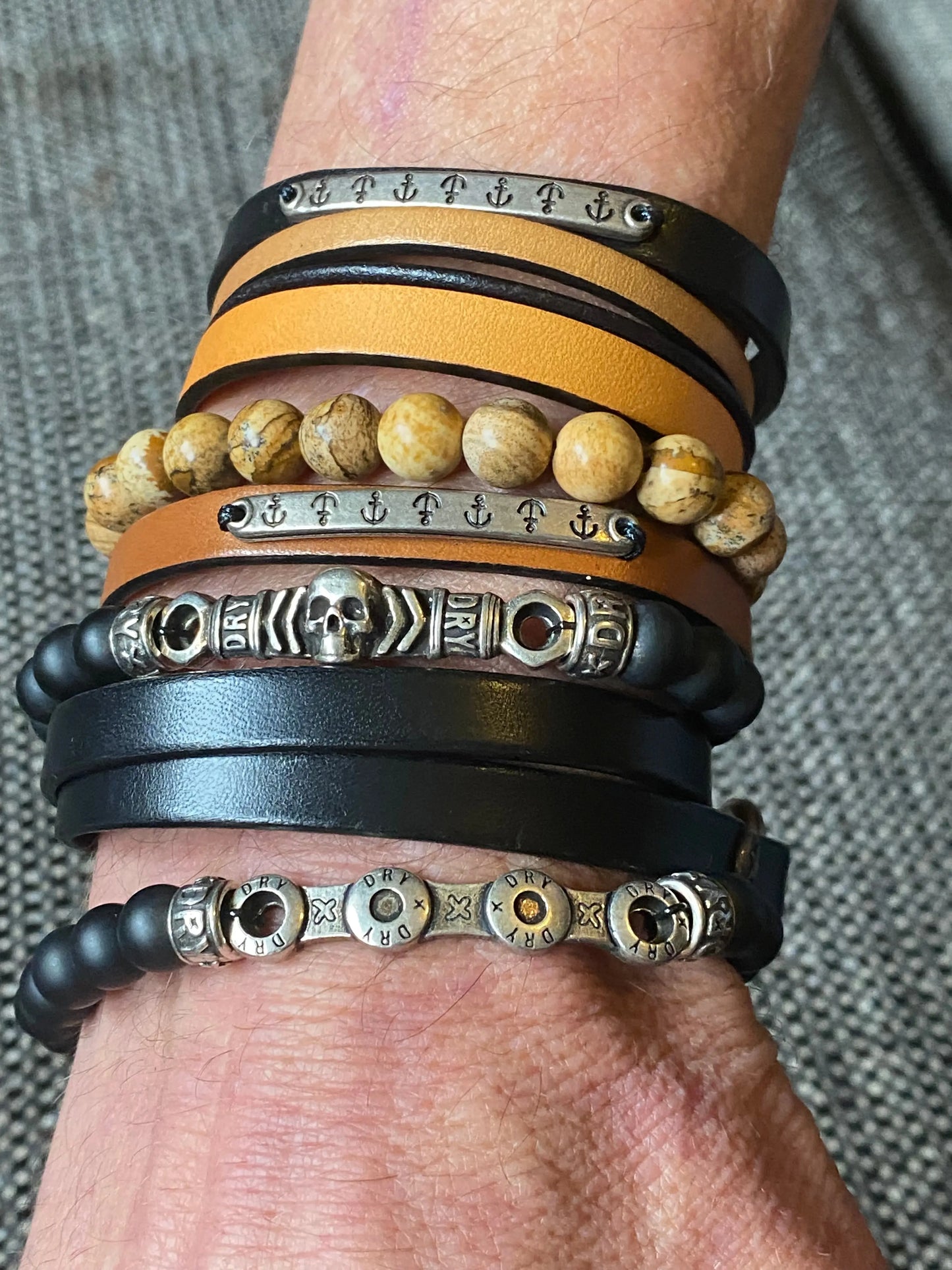 Bracelet homme perles noire "Dry" HS