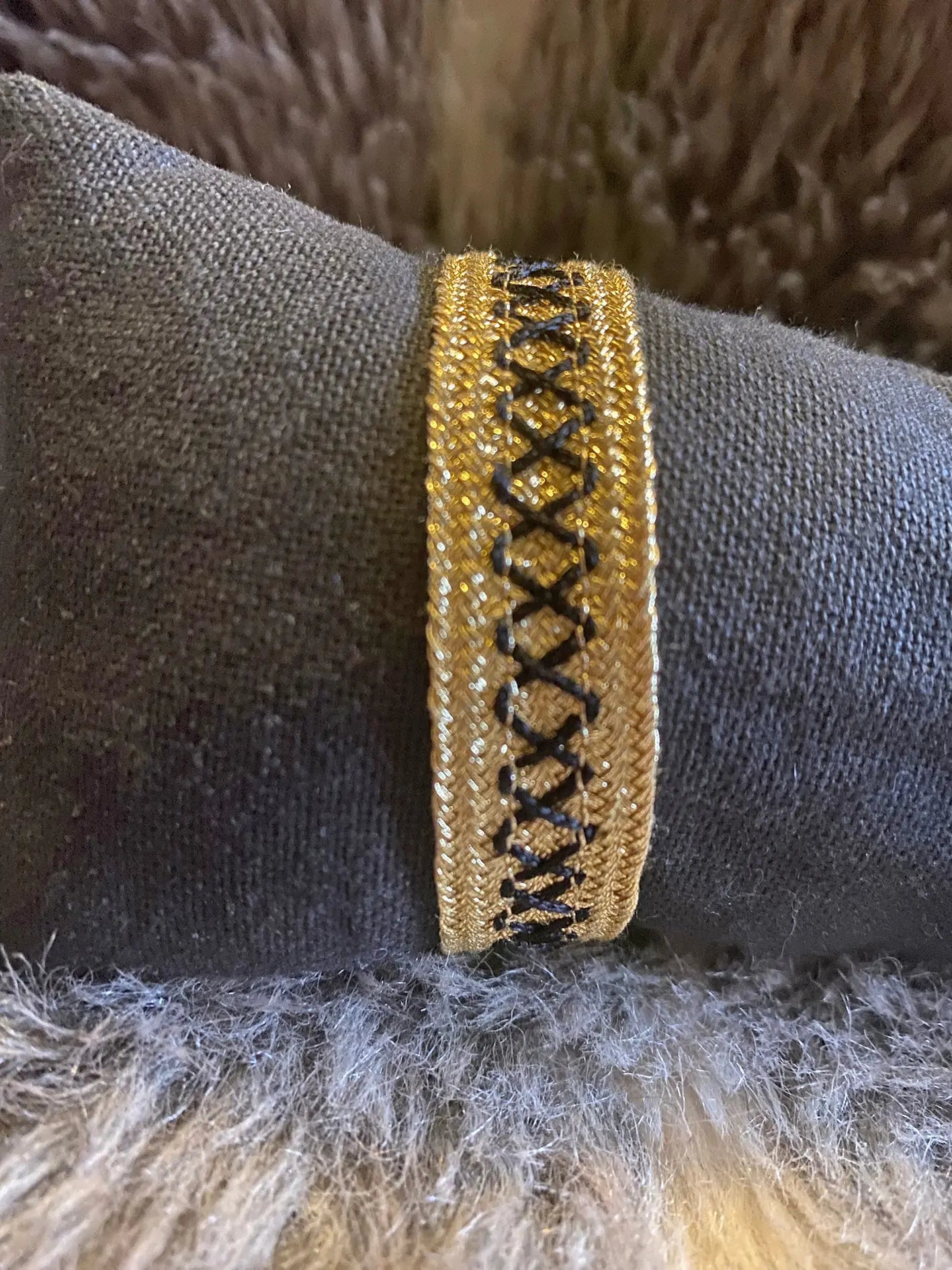Bracelet passementerie DORE et NOIR ART&MISS