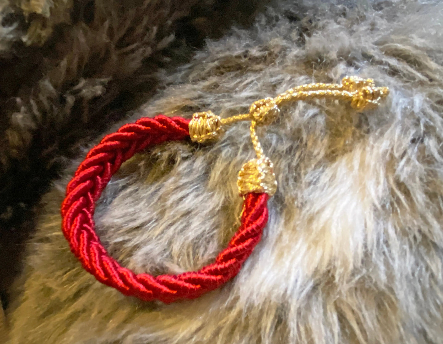 Bracelet passementerie ROUGE uni tressé ART&MISS
