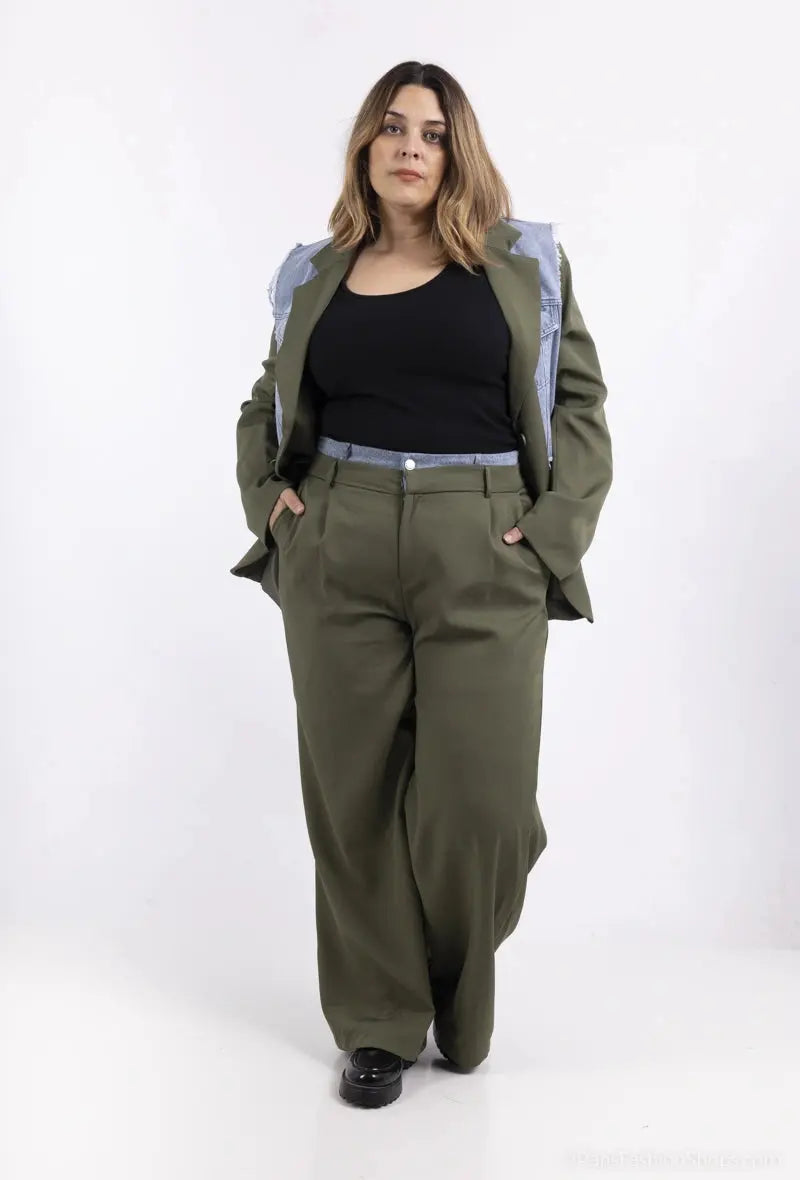 Pantalon à détail jean sur la taille kaki Amy&Clo