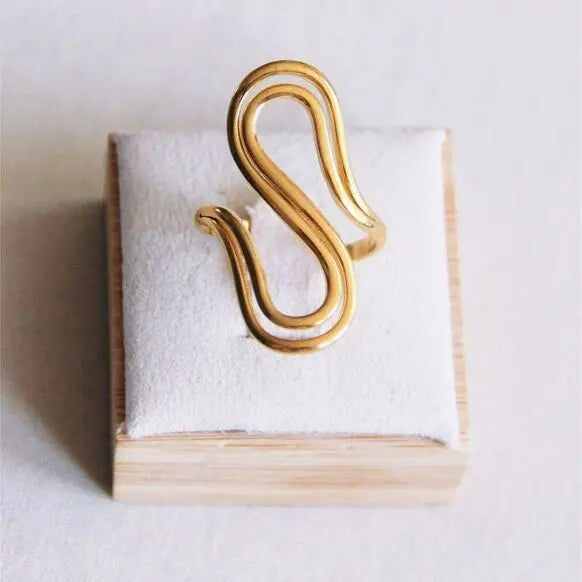 Bague XL en acier inoxydable avec inscription « Curve » - or Bazou