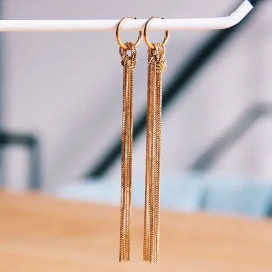 Boucles d'oreilles avec long pompon - doré Bazou