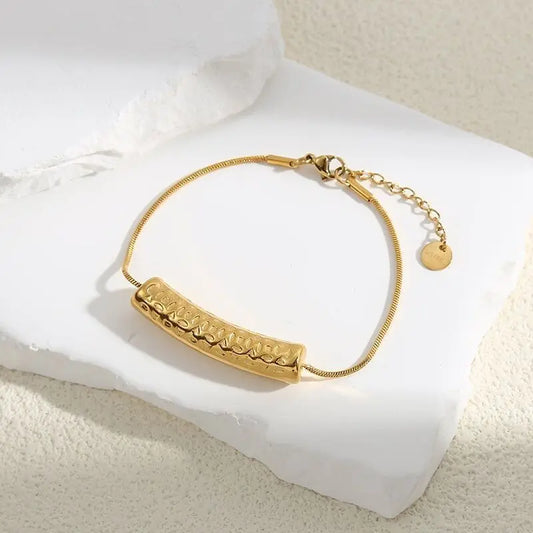 Bracelet Doré Ajustable Chaîne Serpent Avec Grosse Barre Gravure Taches Eclat Paris