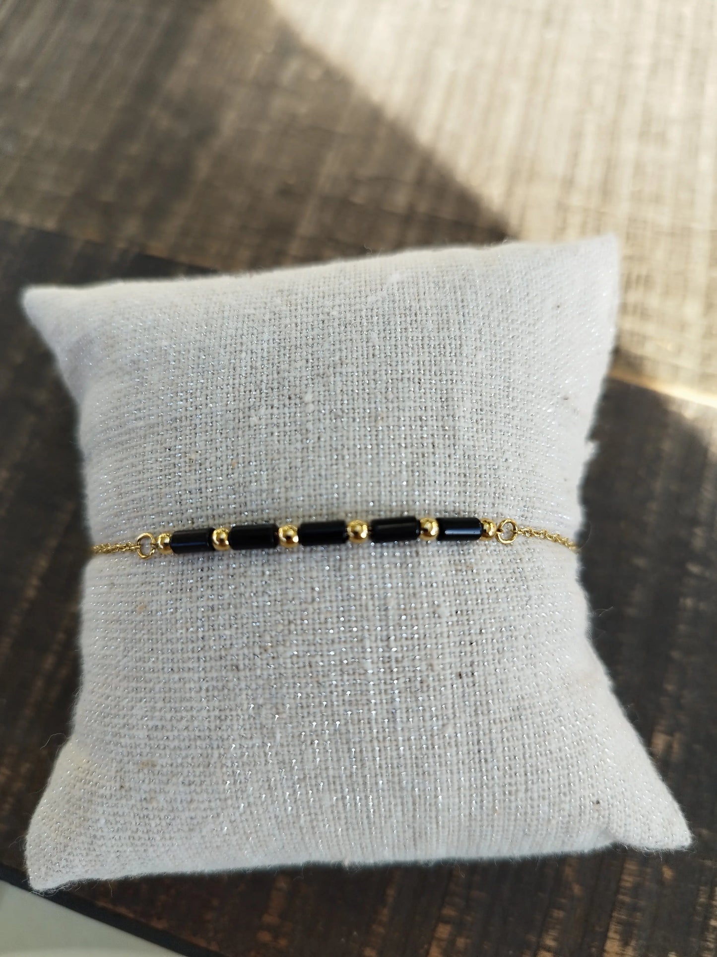 Bracelets Dorés Pierre Agathe Noire Eclat Paris