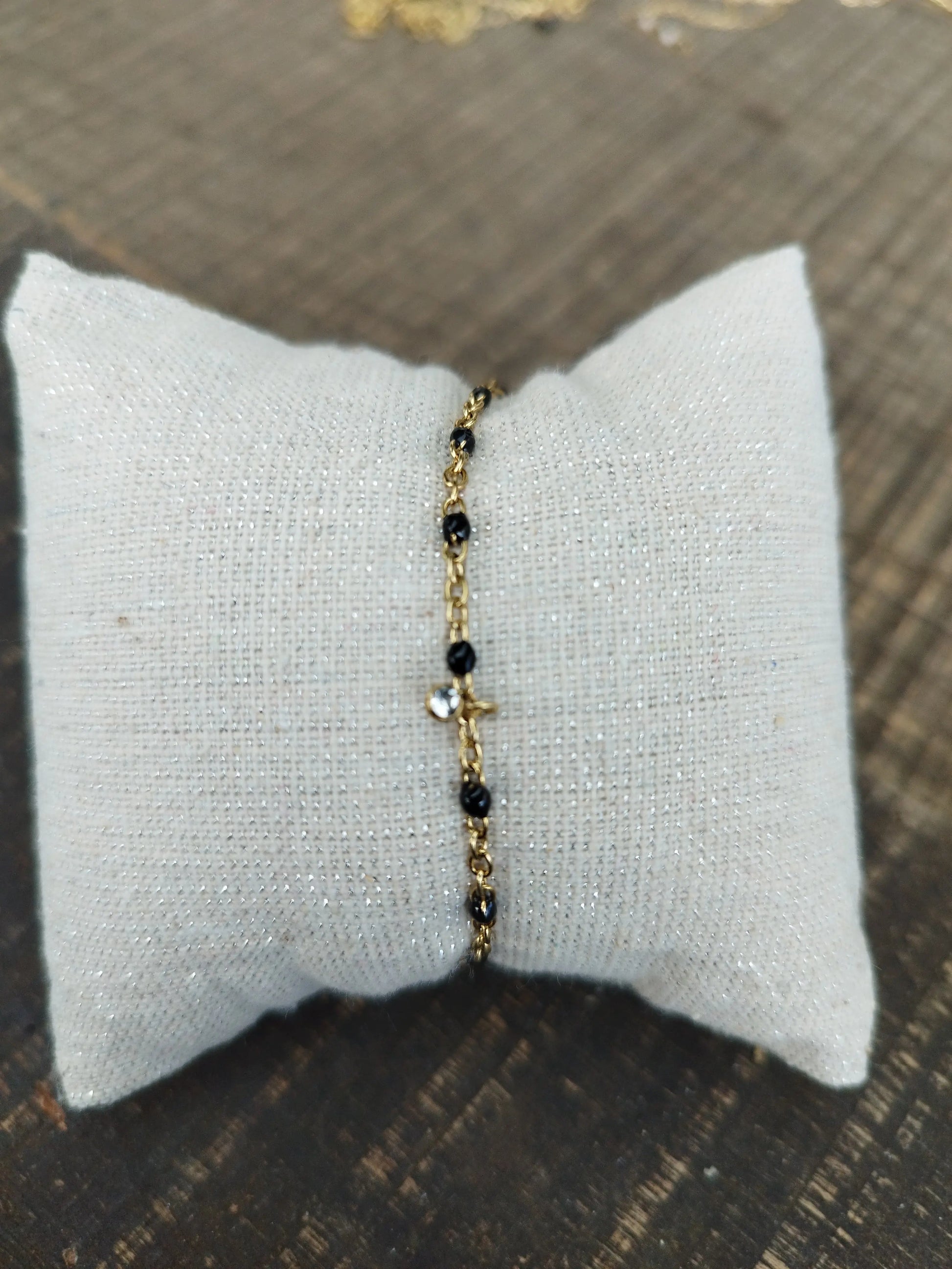 Bracelets Dorés Pierre Agathe Noire Eclat Paris
