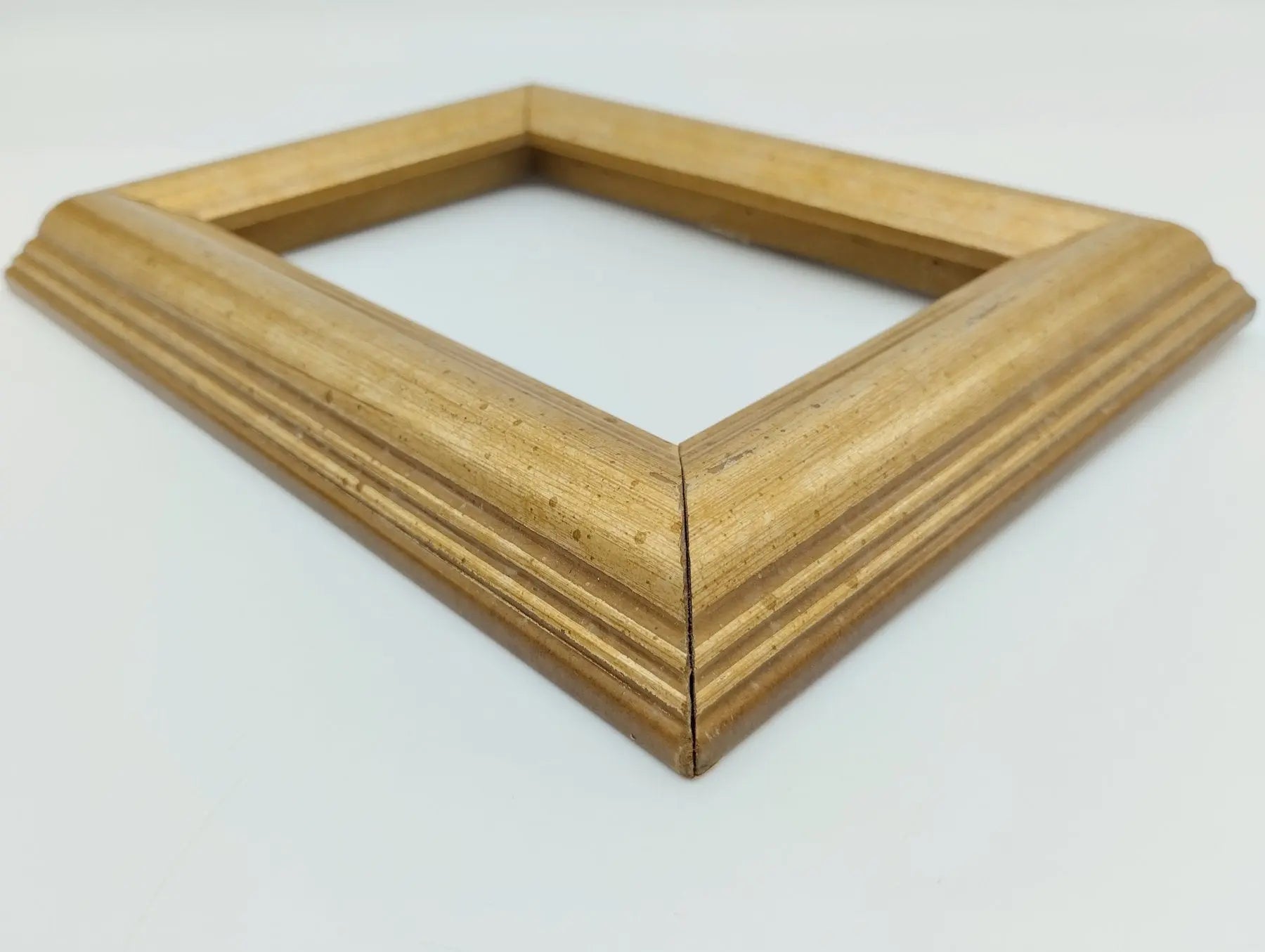 Cadre à la feuille d’or Antik brokant