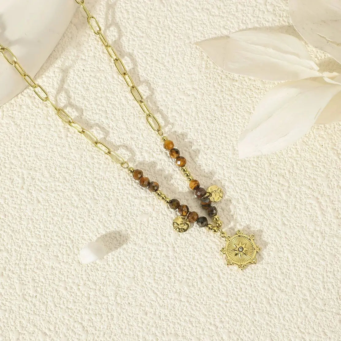 Collier Chaîne Dorée Pierre Pampilles Martelées Eclat Paris