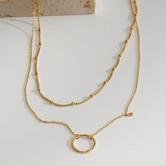 Collier Doré Double Chaînes Perles Argentées Et Mailles Avec Pendentif Anneau Eclat Paris