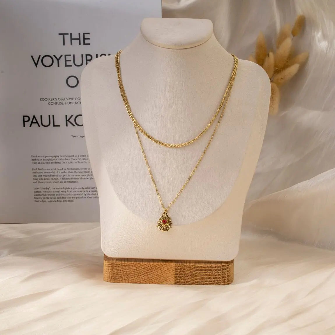 Collier double chaîne avec pendentif et pierre colorée Eclat Paris