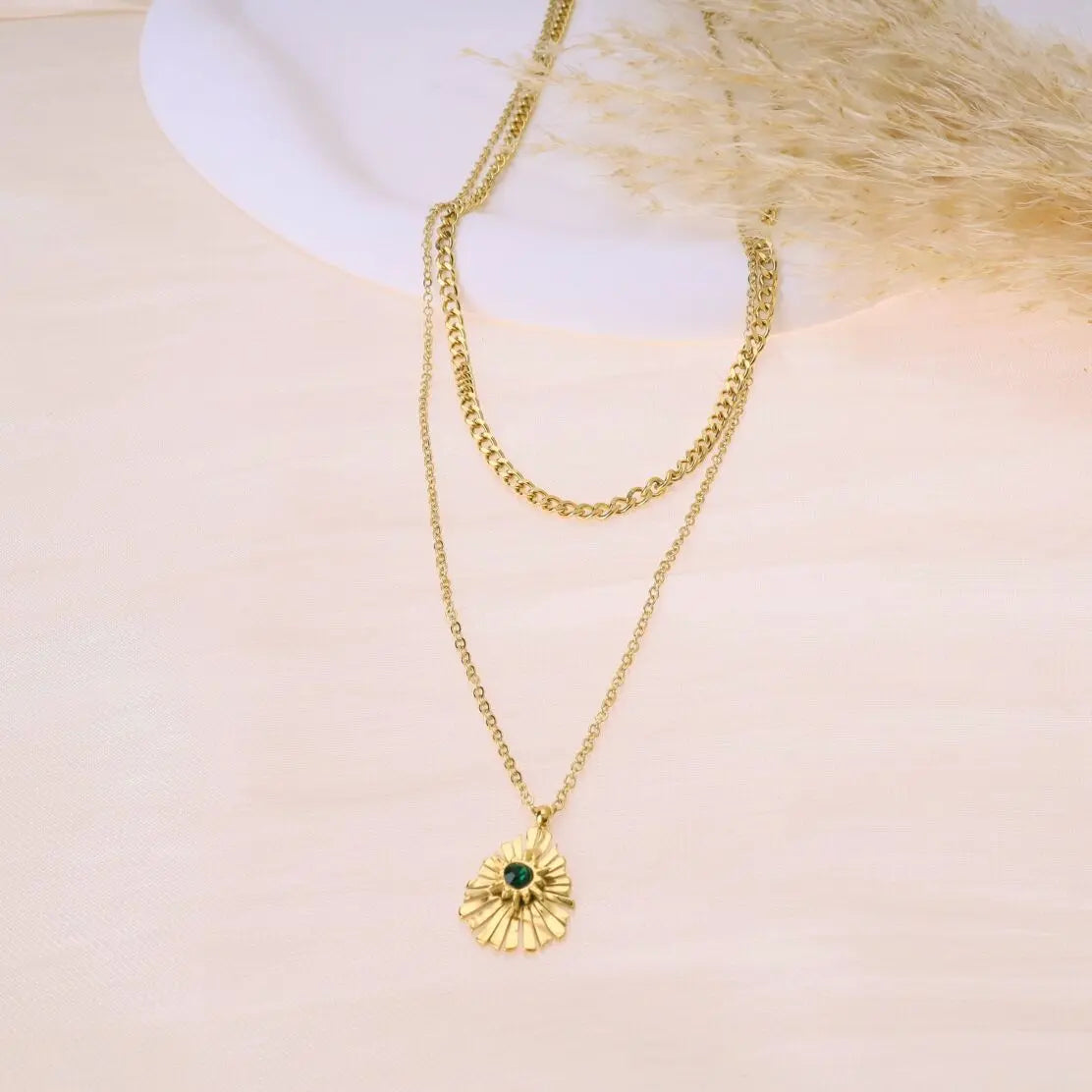 Collier double chaîne avec pendentif et pierre colorée Eclat Paris