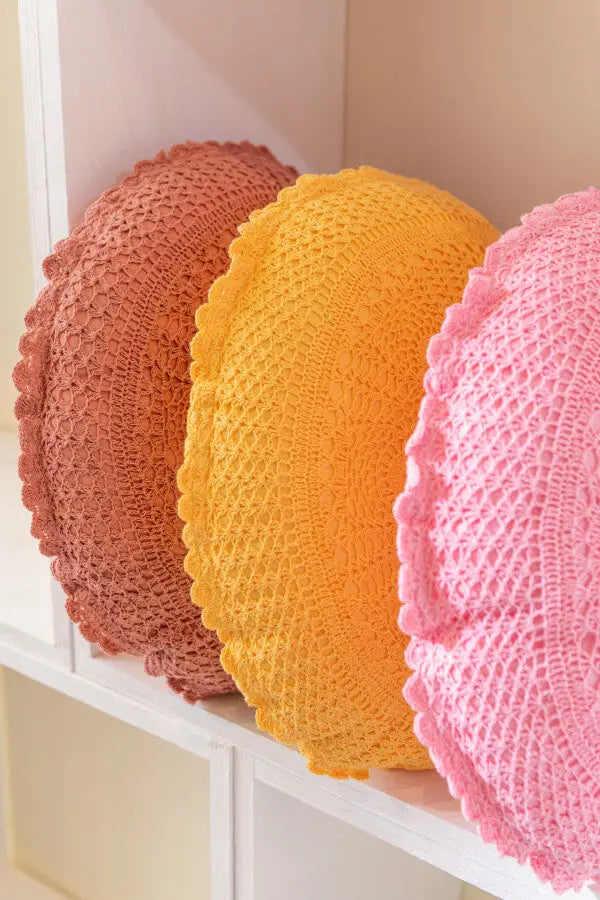 Coussin Rond Mia Dentelles Coton Ocre J-L
