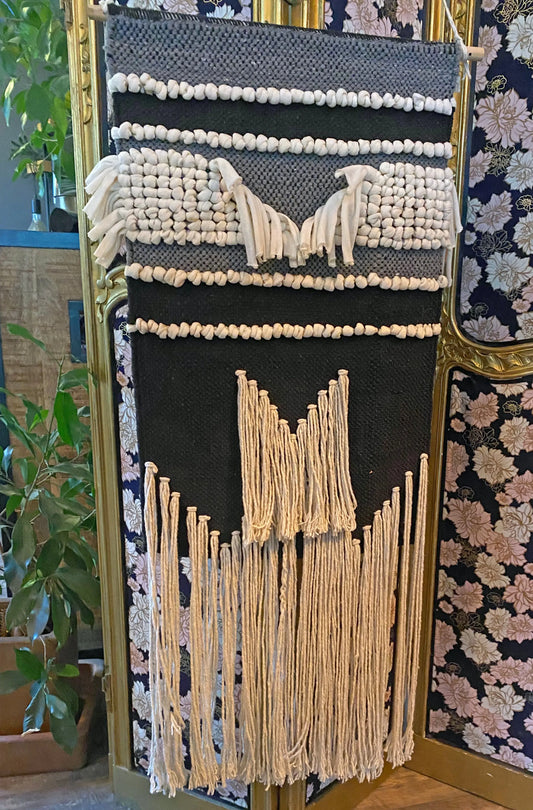 Décoration murale macramé naturel gris et noir J-L
