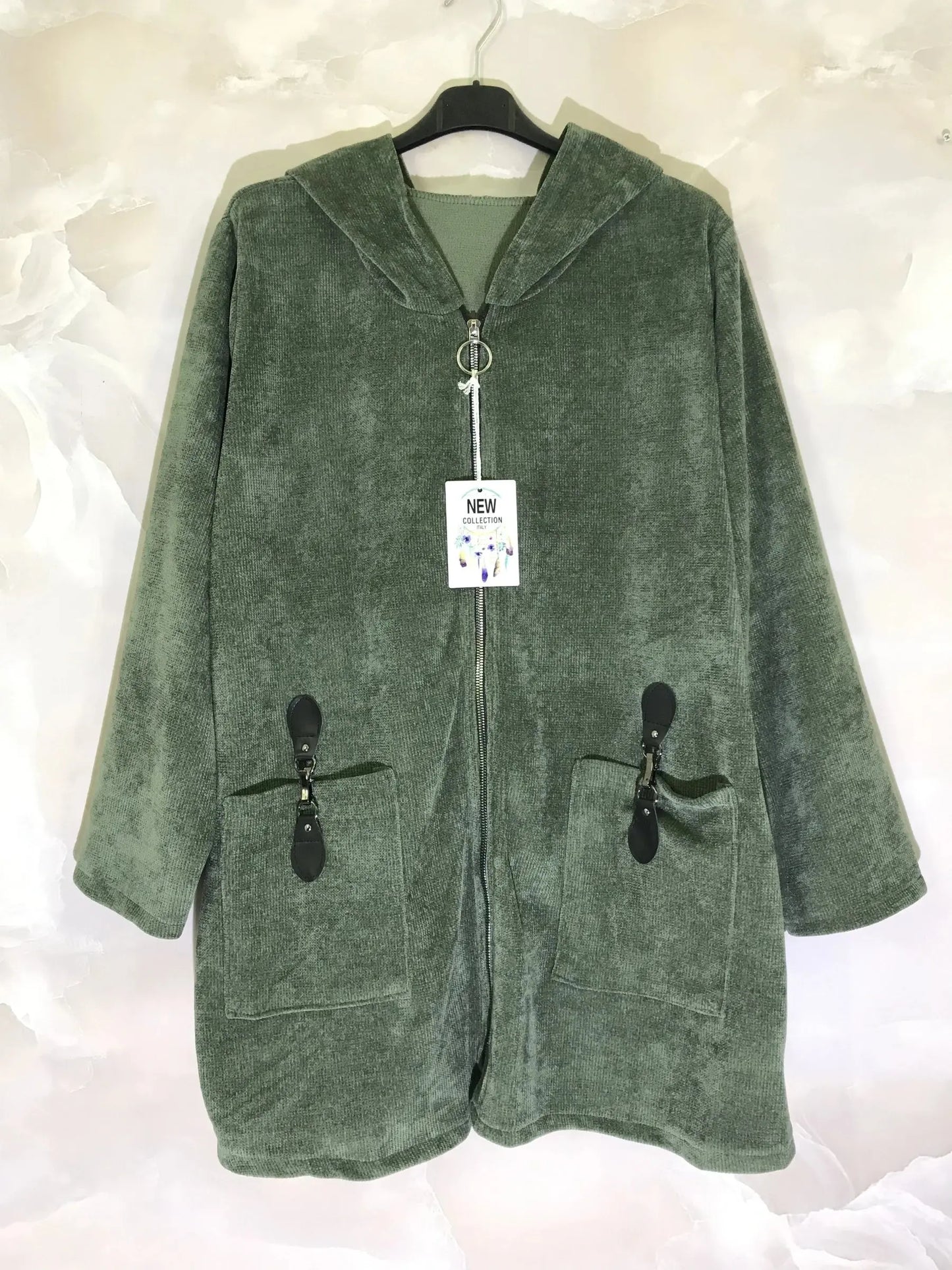 Gilet à capuche en velours avec accessoires sur les poches D&L CREATION