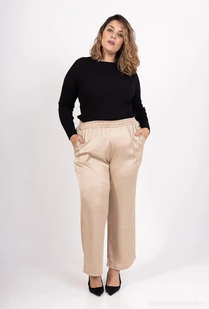 Pantalon unicolore à jambes larges en satine 2W Paris