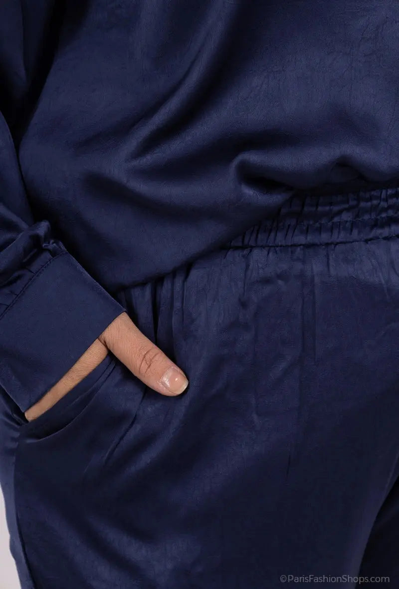 Pantalon unicolore à jambes larges en satine 2W Paris