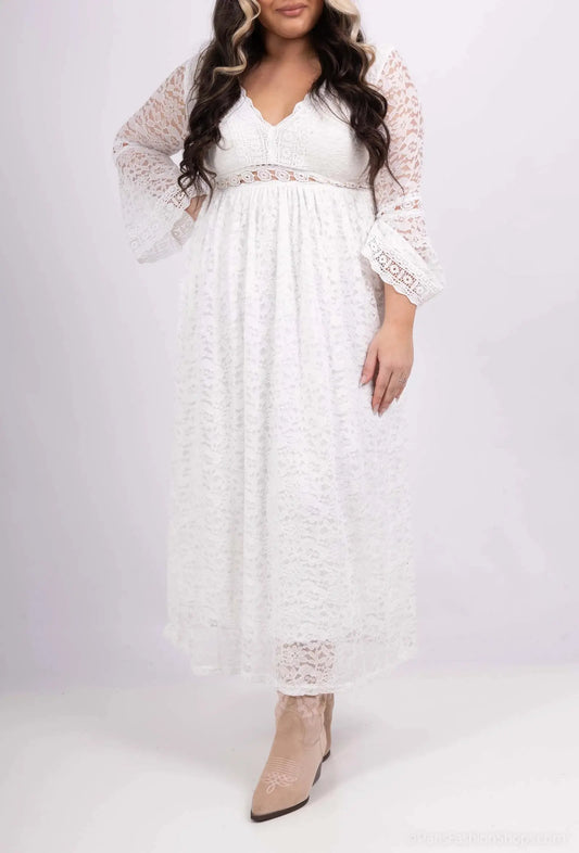 Robe blanche élégante en dentelle délicate LilieRose