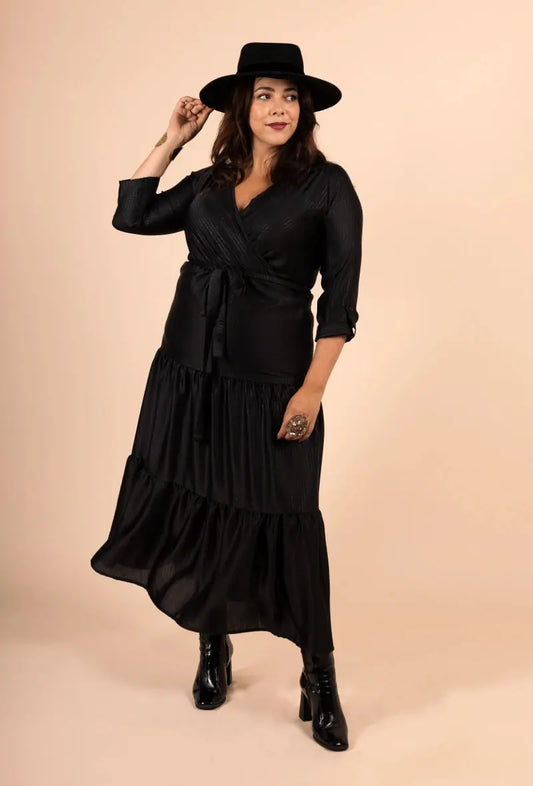 Robe longue cache-cœur noire you udress