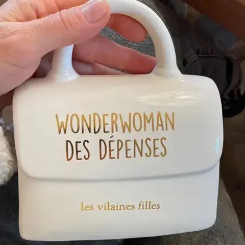 Tirelire  "Wonderwoman des dépenses" Les Vilaines Filles